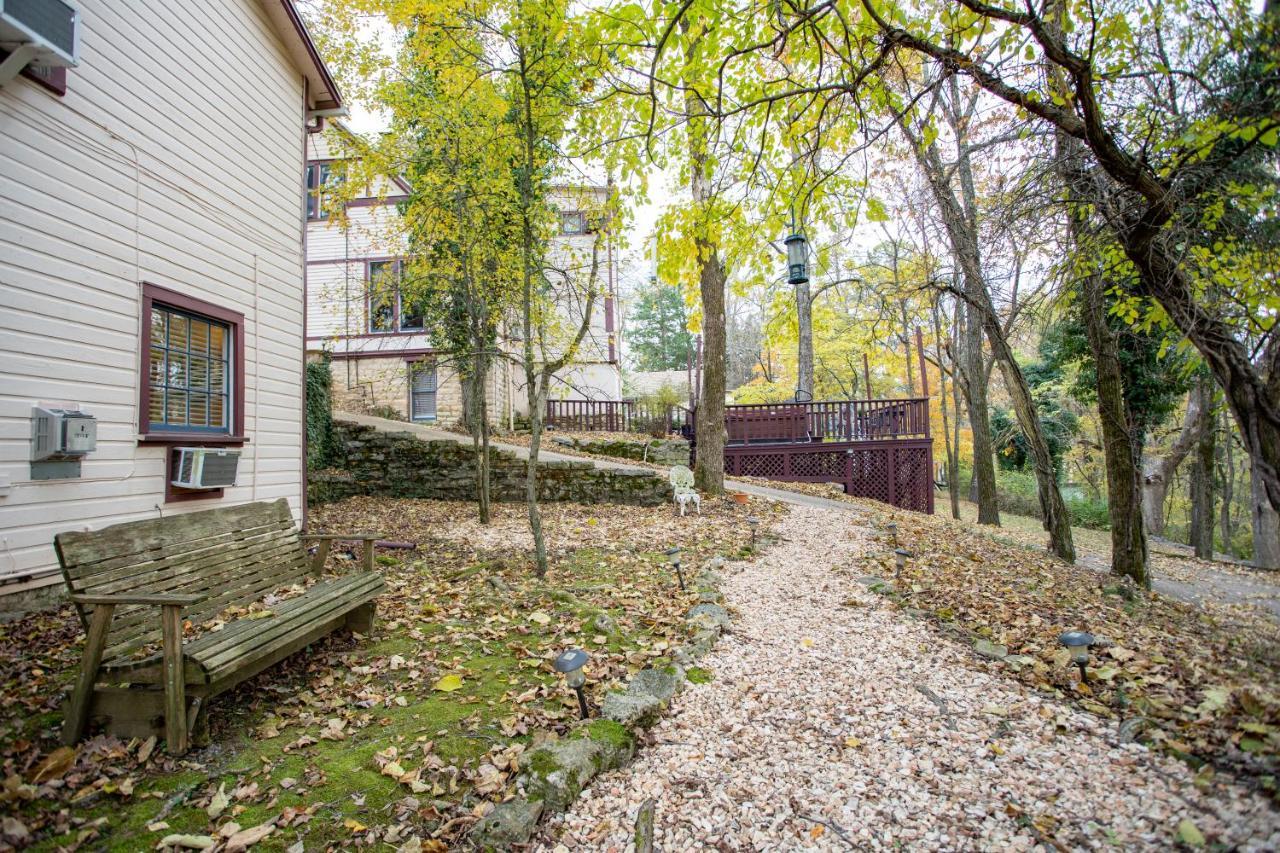 5 Ojo Inn Bed And Breakfast Юрика-Спрінгс Екстер'єр фото